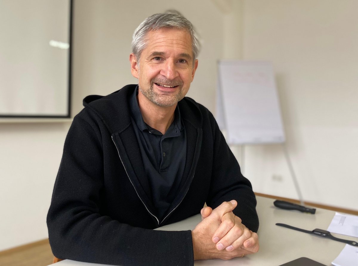 Interview mit Text-Trainer Michael Matthiass, Foto Ursula Thomas-Stein